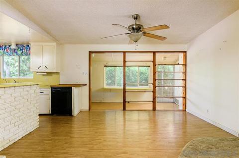 2288 Foothill Dr, Vista, CA 92084 photo 10