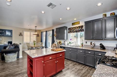 9936 Black Hills Ln, Santee, CA 92071 photo 12