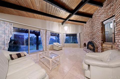 631 Quail Crest Rd, Alpine, CA 91901 photo 4