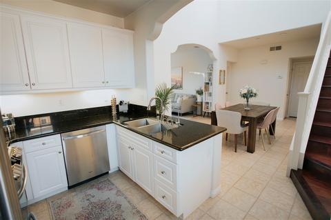 4084 Peninsula Dr, Carlsbad, CA 92010 photo 9