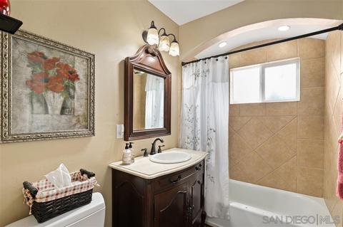 1021 Hillcrest View Ln, Fallbrook, CA 92028 photo 7