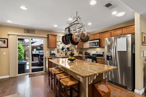 1021 Hillcrest View Ln, Fallbrook, CA 92028 photo 13