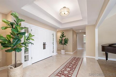 1329 W Muirlands, La Jolla, CA 92037 photo 5