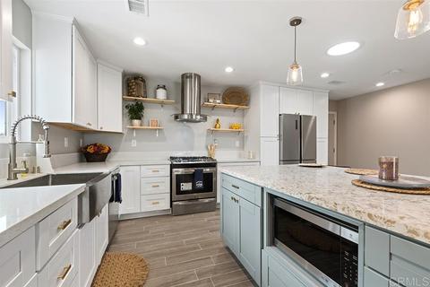 1250 Kirmar, Oceanside, CA 92054 photo 4