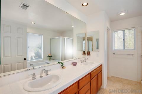 5006 Suncrest Ct, Oceanside, CA 92056 photo 17