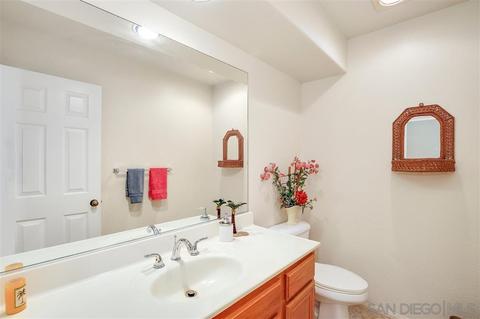 5006 Suncrest Ct, Oceanside, CA 92056 photo 15