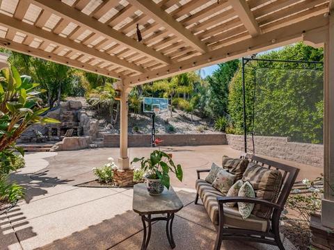 2937 Las Olas Ct, Carlsbad, CA 92009 photo 9