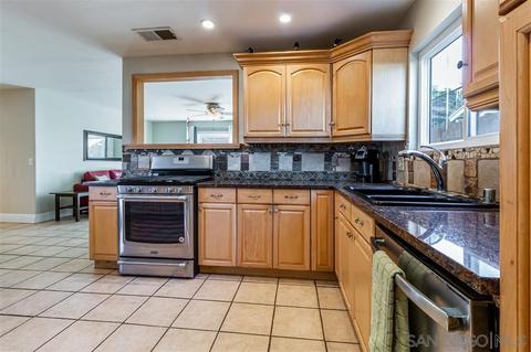 9772 Medina Dr, Santee, CA 92071 photo 10