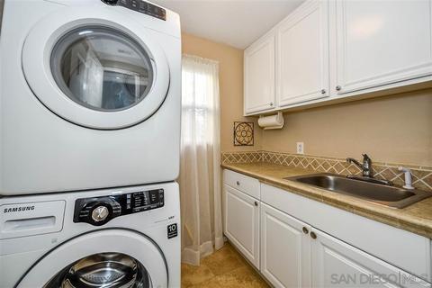 1745 Fabled Waters Dr, Spring Valley, CA 91977 photo 18