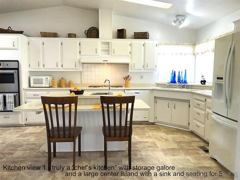 3505 Don Carlos Dr, Carlsbad, CA 92010 photo 2