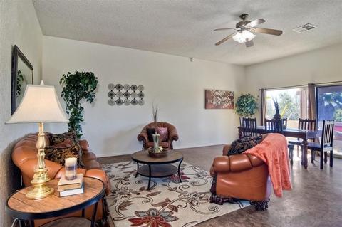 742 Sleeping Indian Rd, Oceanside, CA 92057 photo 11