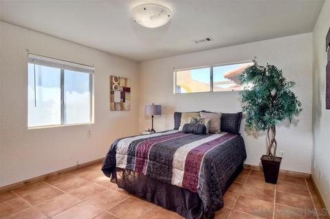 742 Sleeping Indian Rd, Oceanside, CA 92057 photo 18