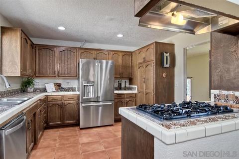742 Sleeping Indian Rd, Oceanside, CA 92057 photo 10