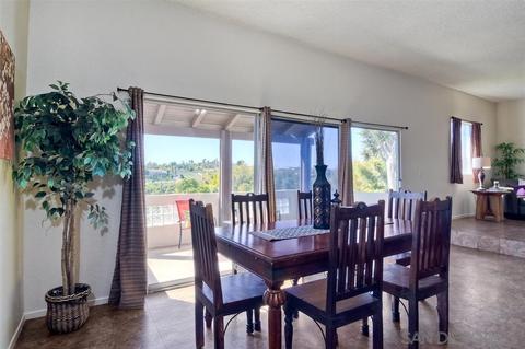 742 Sleeping Indian Rd, Oceanside, CA 92057 photo 12