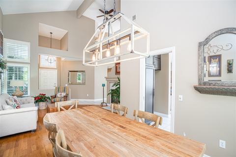 1580 Via Botero, Oceanside, CA 92056 photo 7