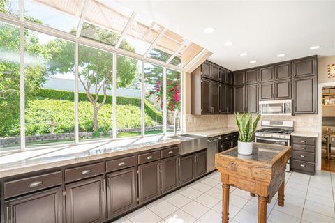 1580 Via Botero, Oceanside, CA 92056 photo 11