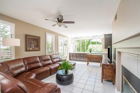 1580 Via Botero, Oceanside, CA 92056 photo 13