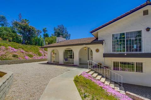 10749 Dutton Dr, La Mesa, CA 91941 photo 2