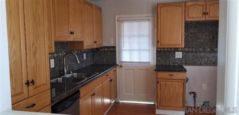 1025 E Silva St, Long Beach, CA 90807 photo 4