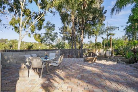 9808 Sierra Madre Rd, Spring Valley, CA 91977 photo 11