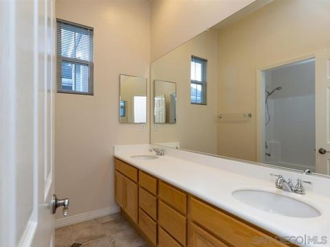 654 Braemar Ter, Fallbrook, CA 92028 photo 15