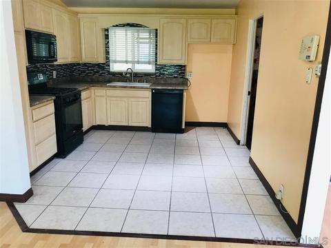 475 Dale Ave, Escondido, CA 92026 photo 9