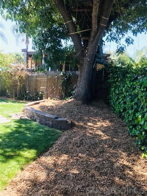475 Dale Ave, Escondido, CA 92026 photo 2