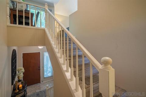 355 Windy Ln, Vista, CA 92083 photo 3