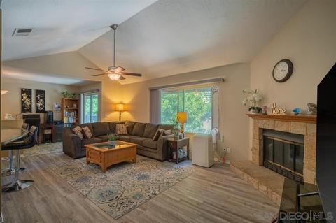 355 Windy Ln, Vista, CA 92083 photo 7