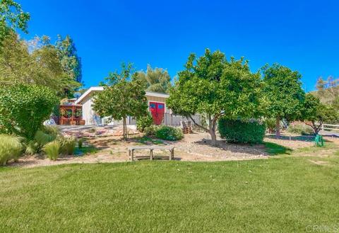 8128 Amelia Dr, El Cajon, CA 92021 photo 1