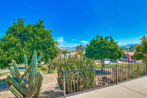 8128 Amelia Dr, El Cajon, CA 92021 photo 23