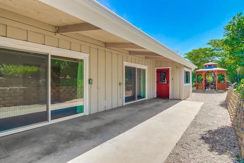 8128 Amelia Dr, El Cajon, CA 92021 photo 10