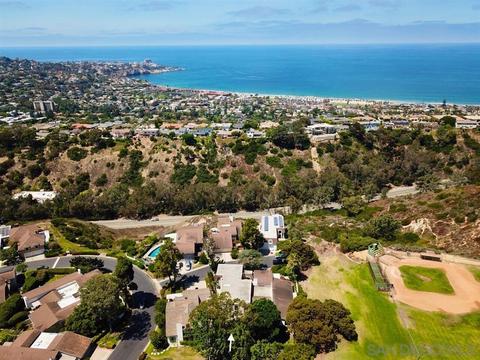 8276 Caminito Maritimo, La Jolla, CA 92037 photo 2