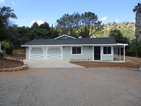 1610 Silver Tree Ln, Escondido, CA 92026 photo 1