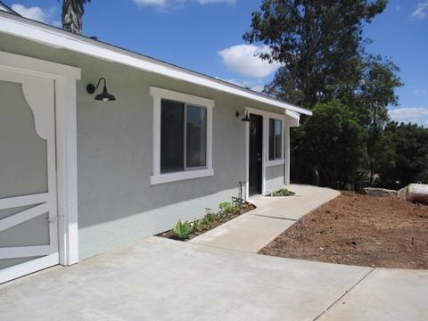 1610 Silver Tree Ln, Escondido, CA 92026 photo 4