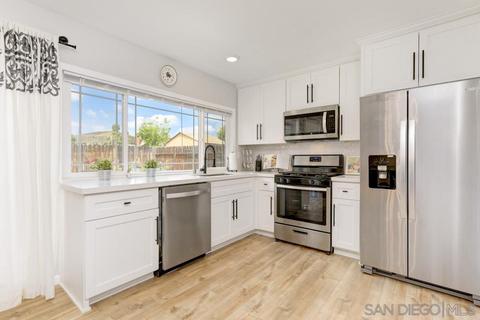 10056 Woodpark Dr, Santee, CA 92071 photo 11