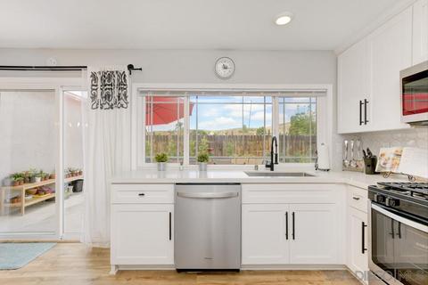 10056 Woodpark Dr, Santee, CA 92071 photo 13