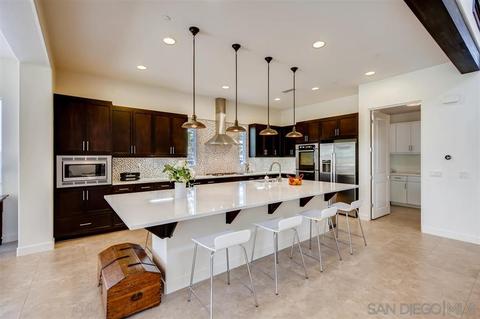 7137 Sitio Corazon, Carlsbad, CA 92009 photo 5