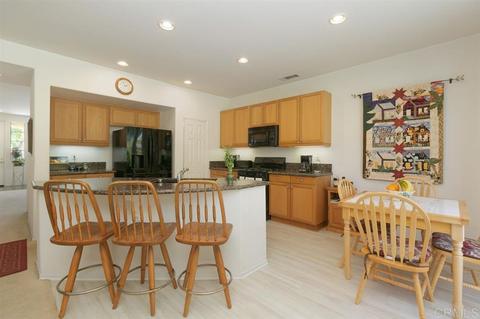 1000 Glendora Dr, Oceanside, CA 92057 photo 7