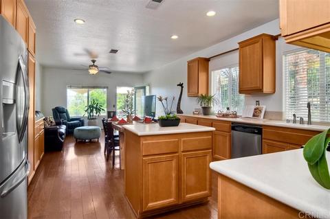 162 Ridge Haven Way, Oceanside, CA 92057 photo 6