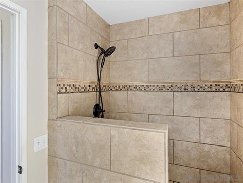 2100 Rockhoff Rd, Escondido, CA 92026 photo 9