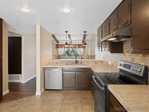 2100 Rockhoff Rd, Escondido, CA 92026 photo 18