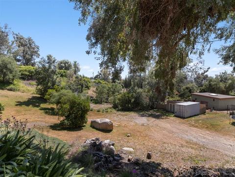 2100 Rockhoff Rd, Escondido, CA 92026 photo 15