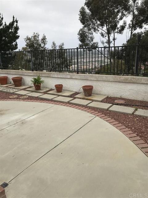 2756 Olympia Dr, Carlsbad, CA 92010 photo 8