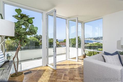 1855 Spindrift Dr, La Jolla, CA 92037 photo 11