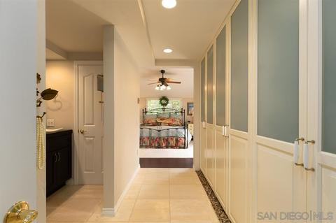 323 Shoemaker Ln, Solana Beach, CA 92075 photo 11