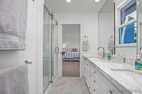 2691 Palomino Cir, La Jolla, CA 92037 photo 16
