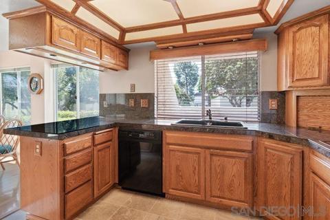 1475 Falcon Ln, El Cajon, CA 92020 photo 7