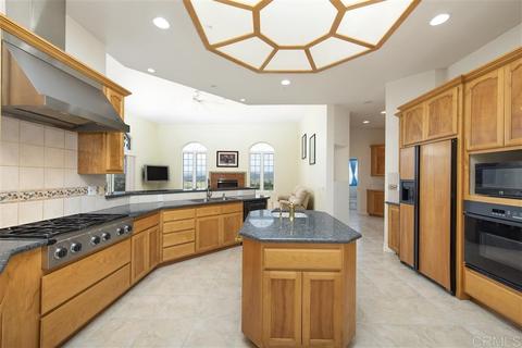 17207 Amarillo Rd, Ramona, CA 92065 photo 8
