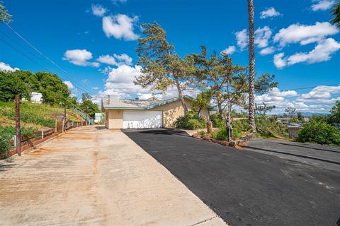 11434 Eucalyptus Hills Dr, Lakeside, CA 92040 photo 2